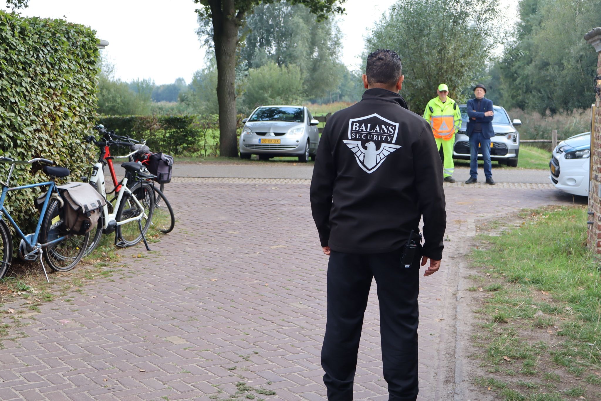 69dc26e6-611d-4baa-908f-0f5fd4704840